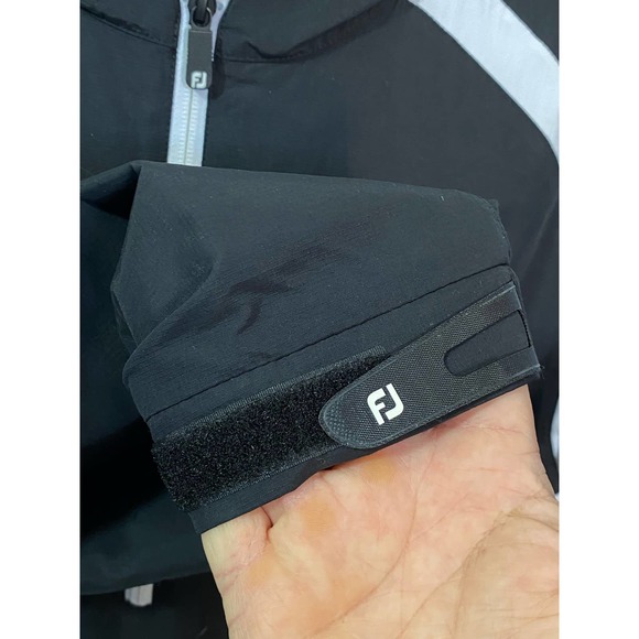 Footjoy Medium Waterproof Long Sleeve Rain Pullover Hawk's Nest Logo Black - Picture 3 of 11